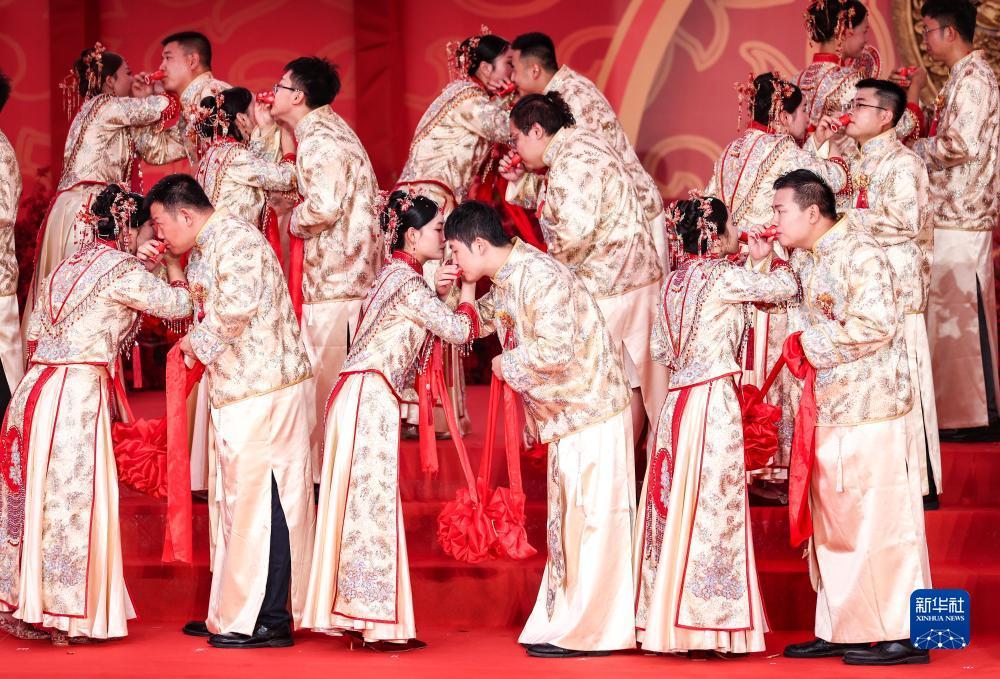 砸金花游戏下载平台